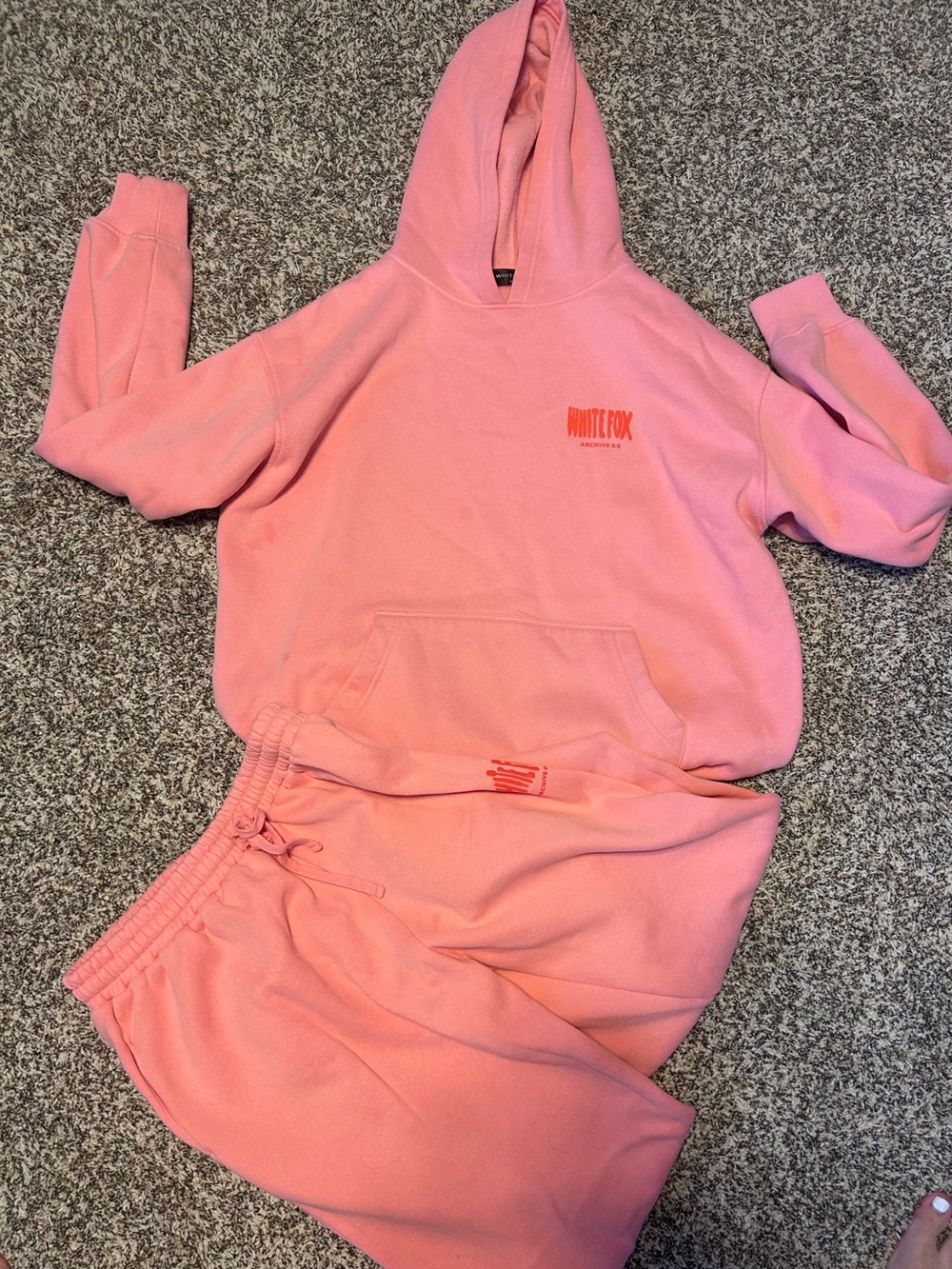 White Fox Boutique Pink Hooded Sweatshirt & Jogger Loungewear Set